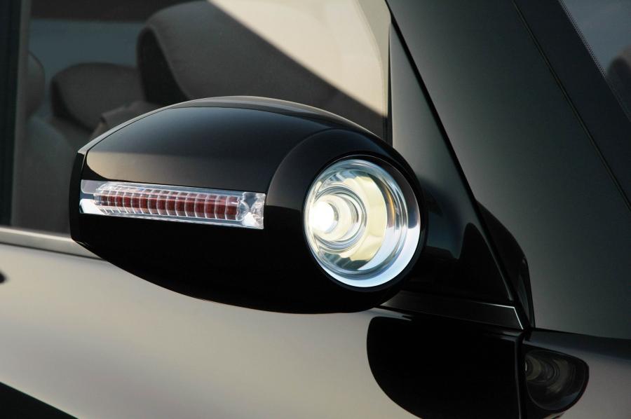  Infiniti Kuraza Concept 2005 года  (фото 16 из 34)